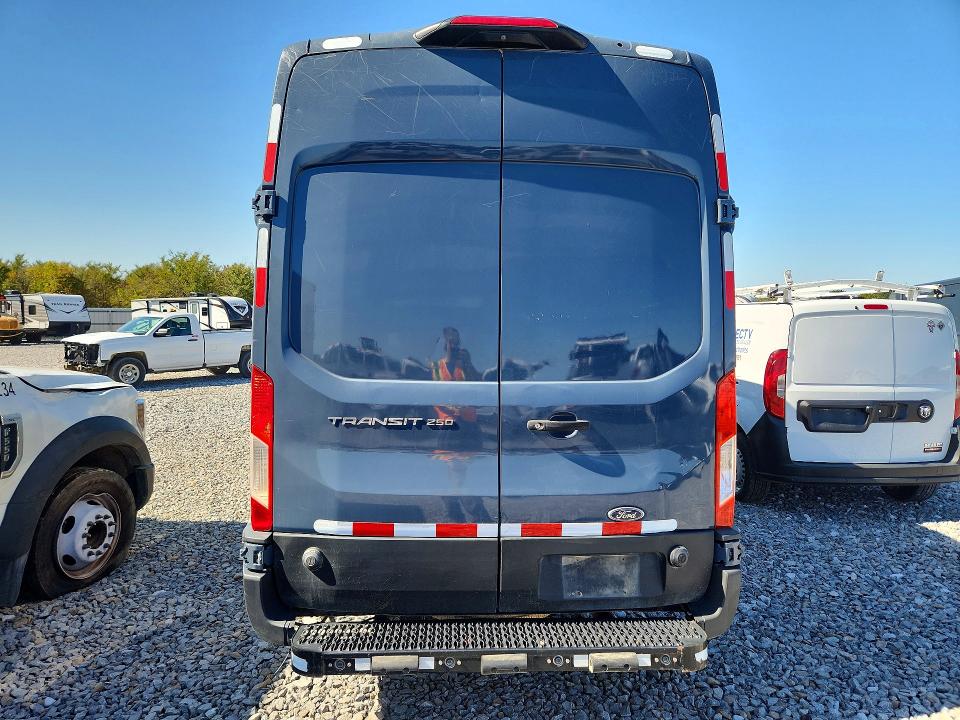 Продаж на аукціоні авто 2020 Ford Transit, vin: 1FTBR3X84LKA87079, номер лоту: 65958356