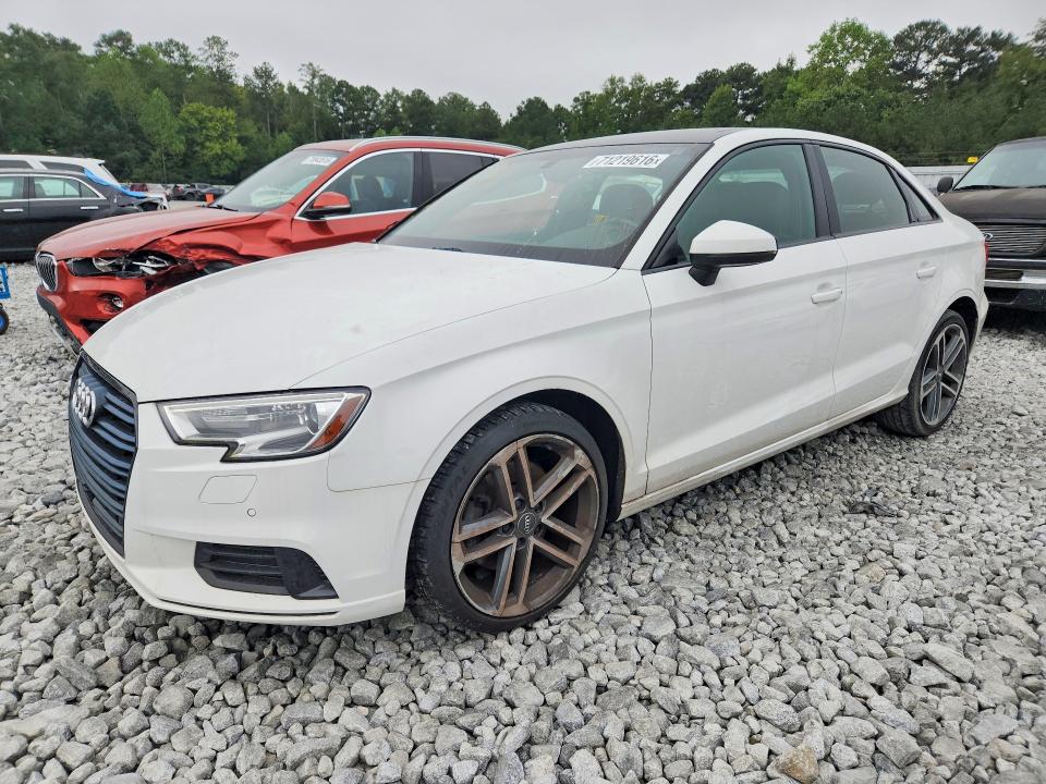 71219616 :رقم المزاد ، WAUAUGFF0LA103427 vin ، 2020 Audi A3 مزاد بيع