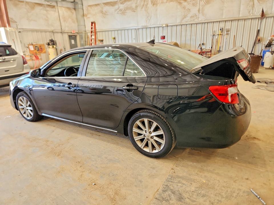71599916 :رقم المزاد ، 4T1BK1FK8CU507660 vin ، 2012 Toyota Camry مزاد بيع