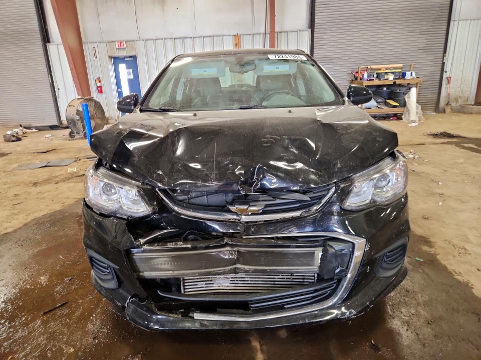 72241986 :رقم المزاد ، 1G1JD5SB6L4135137 vin ، 2020 Chevrolet Sonic مزاد بيع