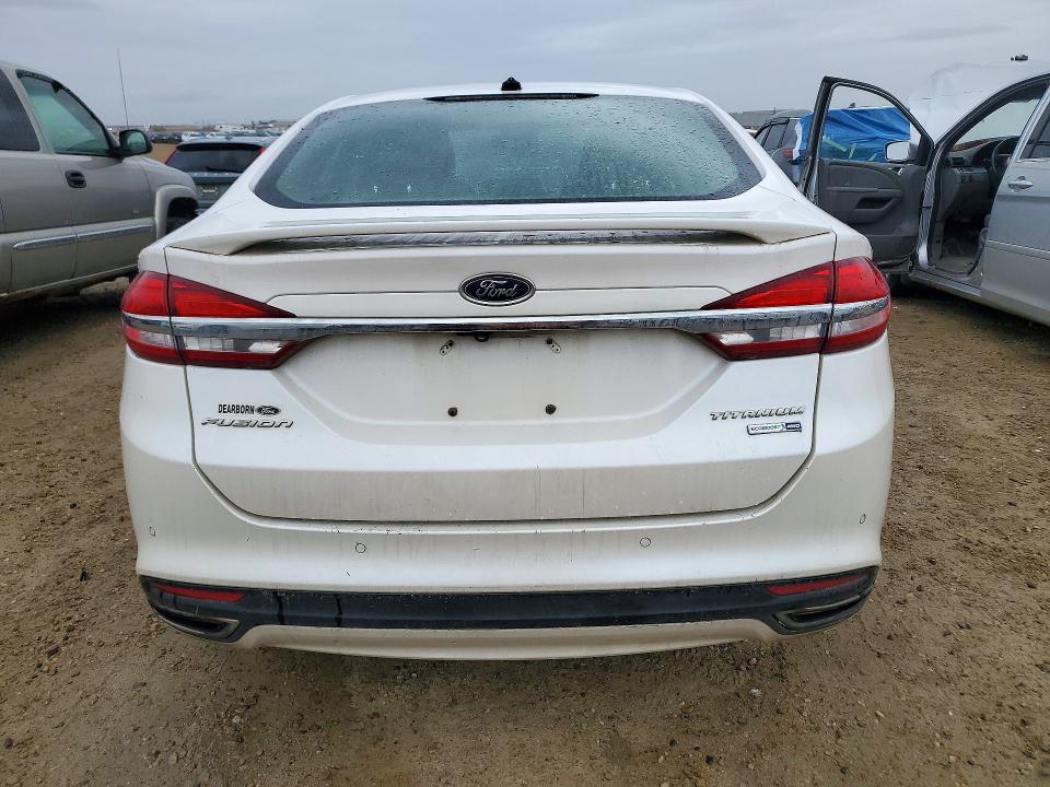 71559026 :رقم المزاد ، 3FA6P0D96HR331133 vin ، 2017 Ford Fusion مزاد بيع