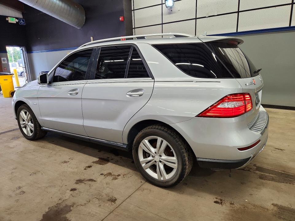 70890016 :رقم المزاد ، 4JGDA2EB6CA033017 vin ، 2012 Mercedes-benz Ml مزاد بيع