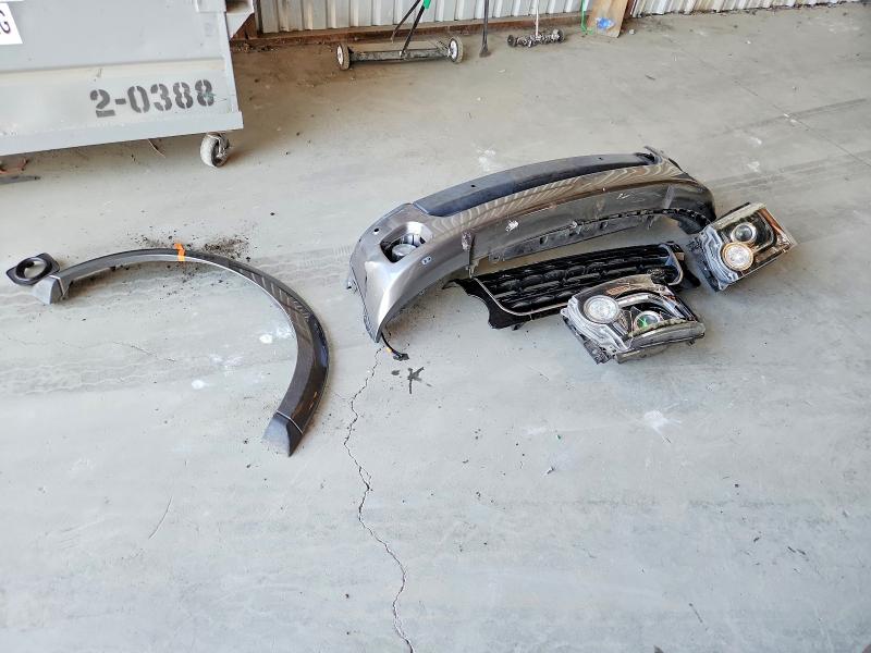 2015 Land Rover Lr4 მანქანა იყიდება აუქციონზე, vin: SALAK2V63FA743805, აუქციონის ნომერი: 71477836