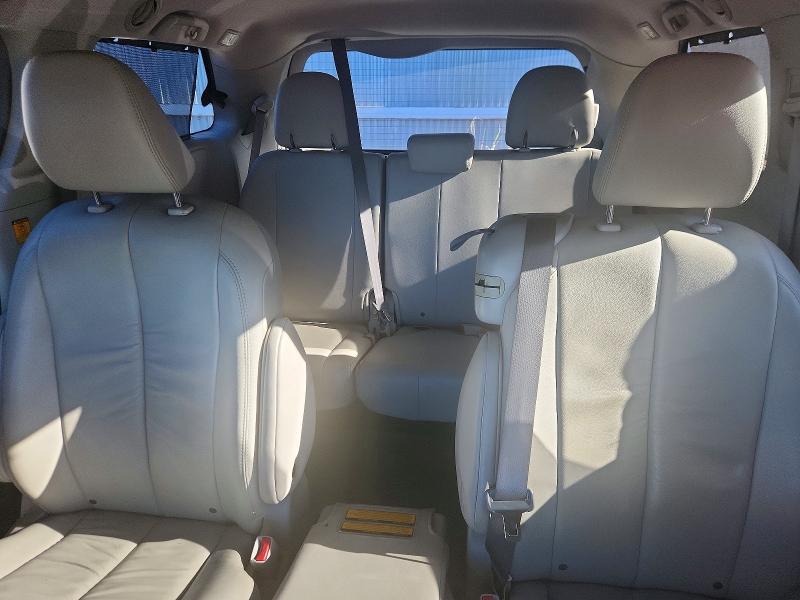 Aukcja sprzedaży 2011 Toyota Sienna, vin: 5TDYK3DC0BS167137, numer aukcji: 72009766