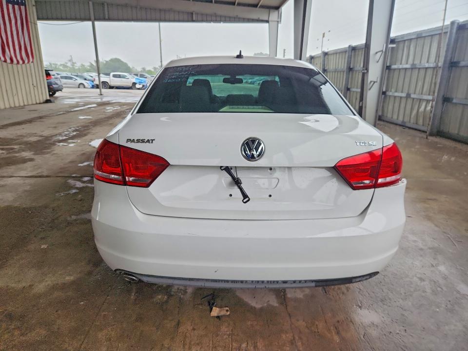 2013 Volkswagen Passat მანქანა იყიდება აუქციონზე, vin: 1VWBN7A38DC103339, აუქციონის ნომერი: 70854696
