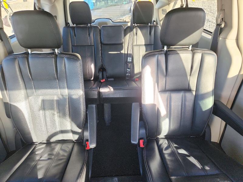 72145336 :رقم المزاد ، 2C4RC1BG9ER442285 vin ، 2014 Chrysler Town & Country مزاد بيع