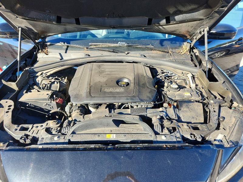 71366206 :رقم المزاد ، SADCJ2FN3JA241866 vin ، 2018 Jaguar F-pace مزاد بيع