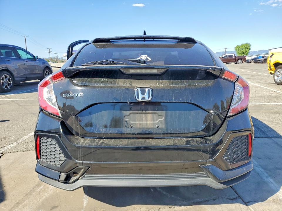 2018 Honda Civic მანქანა იყიდება აუქციონზე, vin: SHHFK7H56JU416892, აუქციონის ნომერი: 72017786