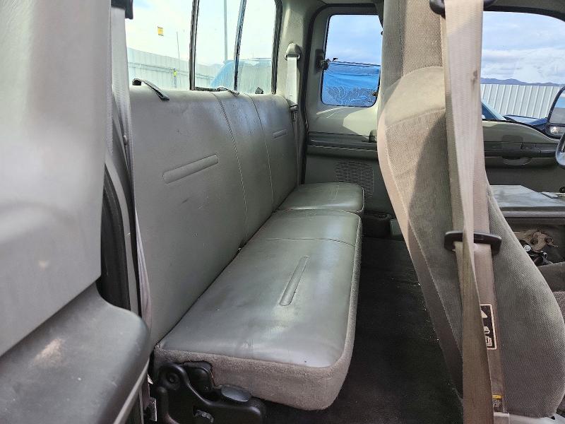 64967236 :رقم المزاد ، 1FTNX21L93EA08949 vin ، 2003 Ford F250 مزاد بيع