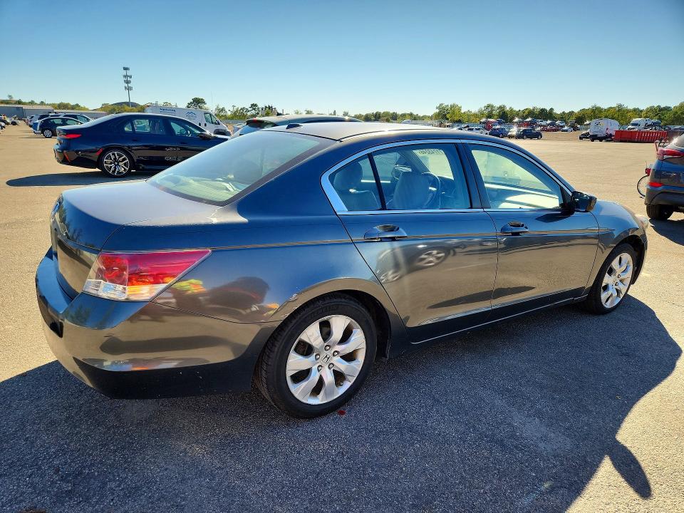 Продажа на аукционе авто 2008 Honda Accord, vin: 1HGCP26808A053306, номер лота: 71743246