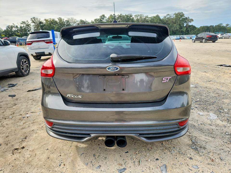 Продаж на аукціоні авто 2015 Ford Focus, vin: 1FADP3L90FL247203, номер лоту: 71452856