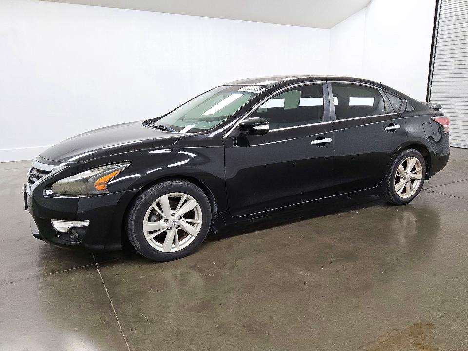 70539136 :رقم المزاد ، 1N4AL3AP5EC118517 vin ، 2014 Nissan Altima مزاد بيع