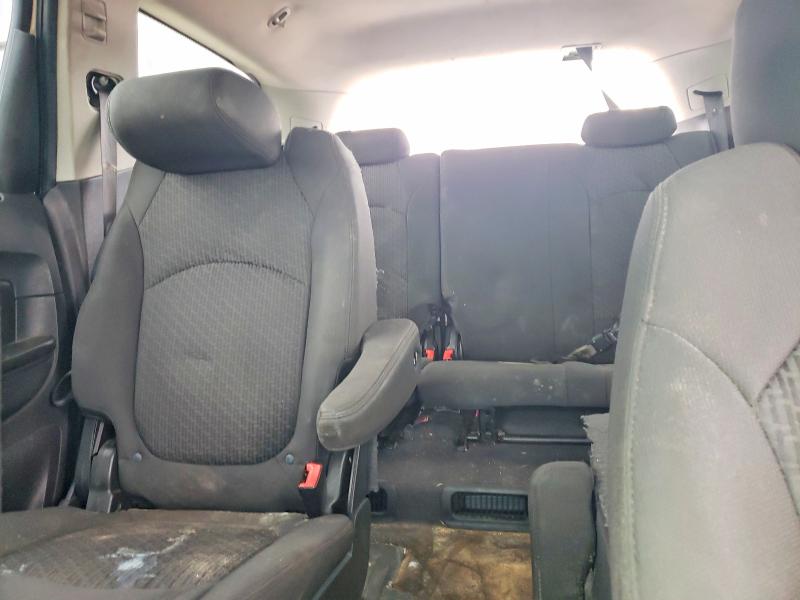 70125816 :رقم المزاد ، 1GNKVGED4BJ367602 vin ، 2011 Chevrolet Traverse مزاد بيع