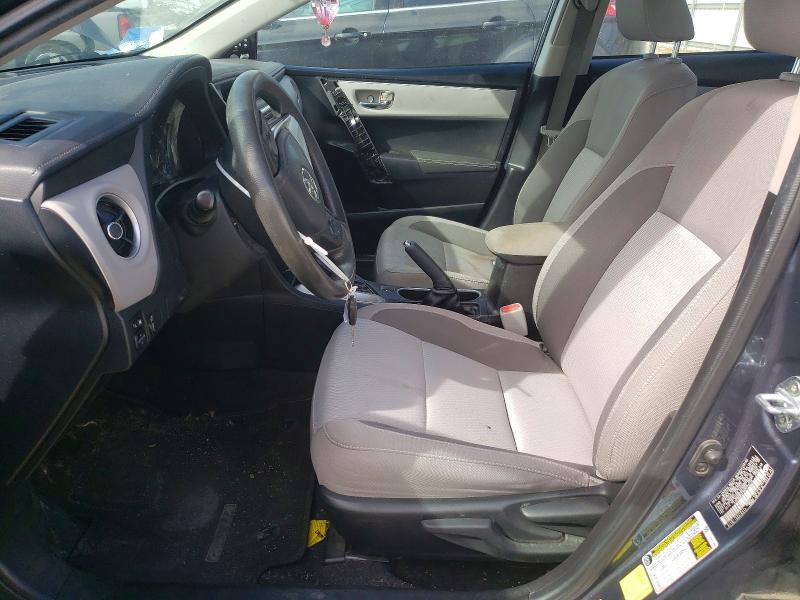 70932106 :رقم المزاد ، 5YFBURHE3HP723215 vin ، 2017 Toyota Corolla مزاد بيع