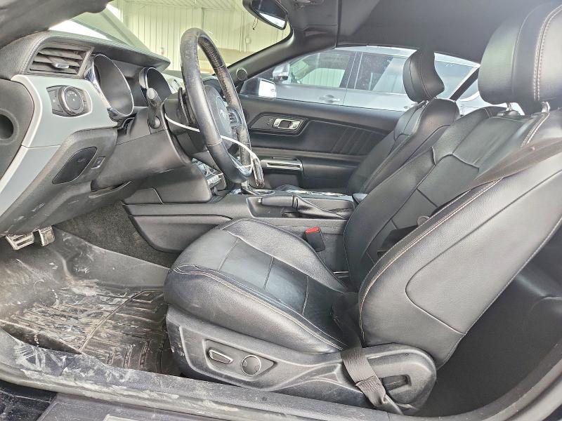 71218926 :رقم المزاد ، 1FATP8UH1G5275032 vin ، 2016 Ford Mustang مزاد بيع