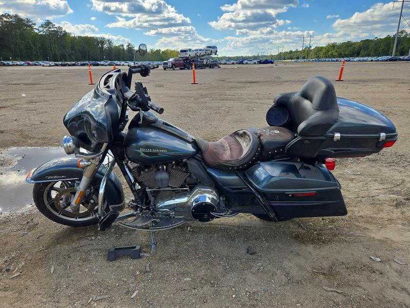 71916156 :رقم المزاد ، 1HD1FCM17FB699940 vin ، 2015 Harley-davidson Flhtcu مزاد بيع