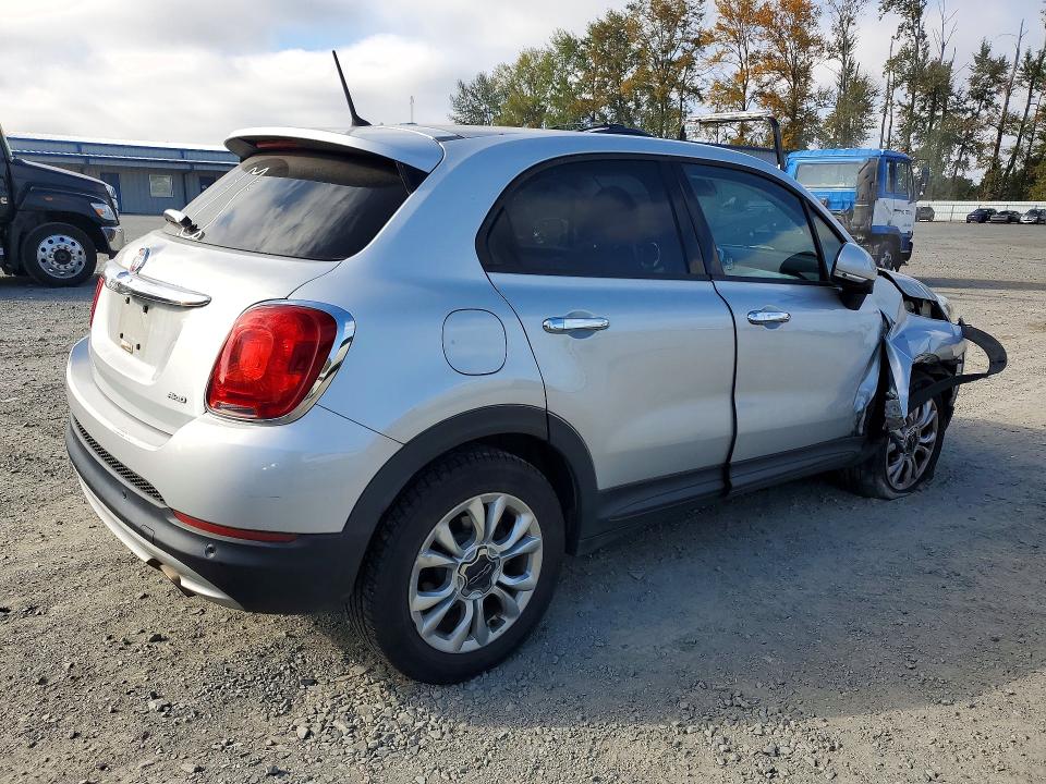 Aukcja sprzedaży 2016 Fiat 500x, vin: ZFBCFYBT4GP378487, numer aukcji: 71909196