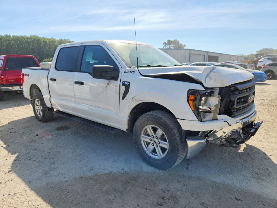 70740896 :رقم المزاد ، 1FTEW1EP3PFA57574 vin ، 2023 Ford F150 مزاد بيع