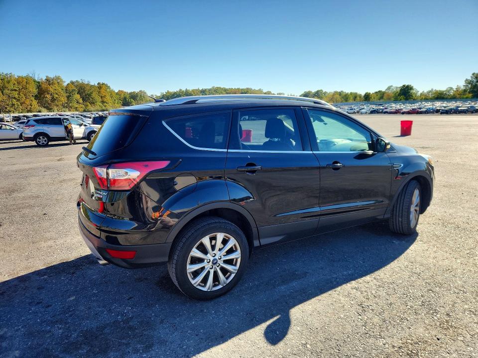 71980716 :رقم المزاد ، 1FMCU9J93HUE52205 vin ، 2017 Ford Escape مزاد بيع
