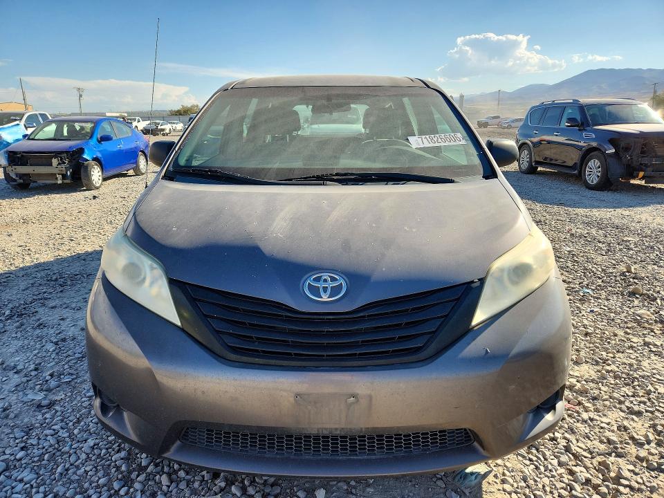 Продаж на аукціоні авто 2013 Toyota Sienna, vin: 5TDZK3DC4DS296408, номер лоту: 71826606