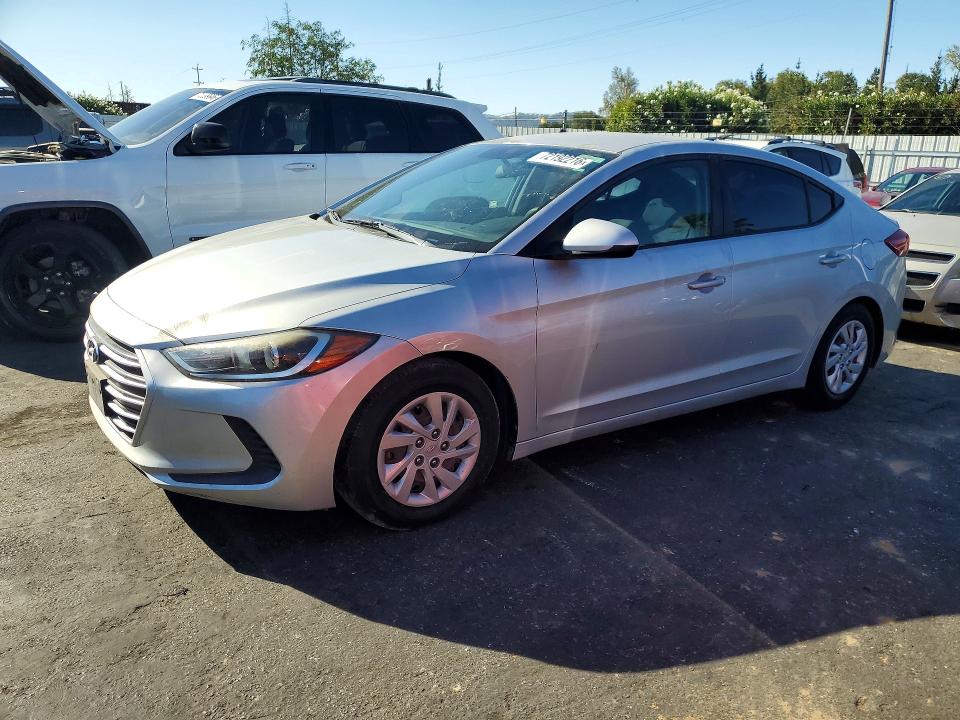 Продаж на аукціоні авто 2017 Hyundai Elantra, vin: 5NPD74LF5HH096128, номер лоту: 72192216