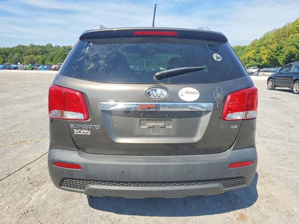Продаж на аукціоні авто 2013 Kia Sorento, vin: 5XYKUCA68DG409381, номер лоту: 70709276