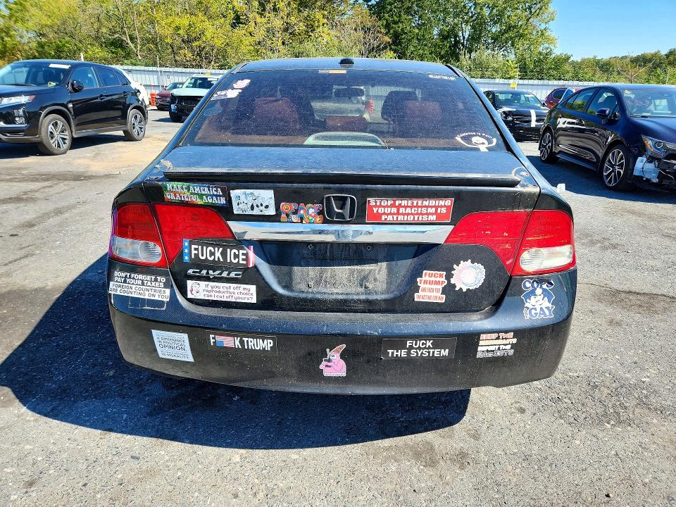 Auction sale of the 2011 Honda Civic, vin: 2HGFA1F81BH521559, lot number: 72092316