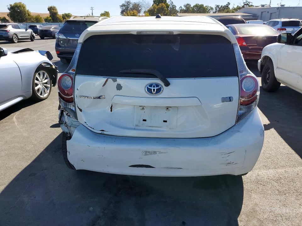 2013 Toyota Prius C მანქანა იყიდება აუქციონზე, vin: JTDKDTB31D1541712, აუქციონის ნომერი: 72954946