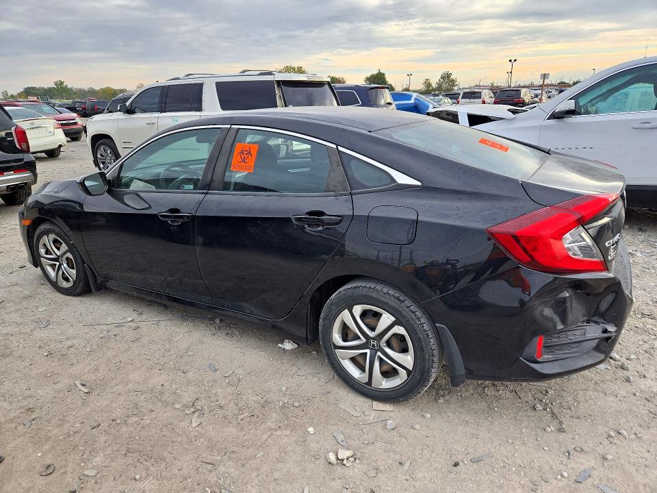72908986 :رقم المزاد ، 19XFC2F57JE022554 vin ، 2018 Honda Civic مزاد بيع