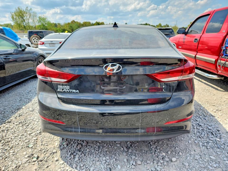 Продажа на аукционе авто 2018 Hyundai Elantra, vin: 5NPD84LF3JH241136, номер лота: 71098046