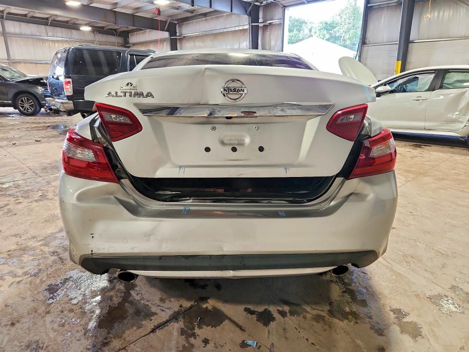 2018 Nissan Altima მანქანა იყიდება აუქციონზე, vin: 1N4AL3AP3JC160999, აუქციონის ნომერი: 70923716