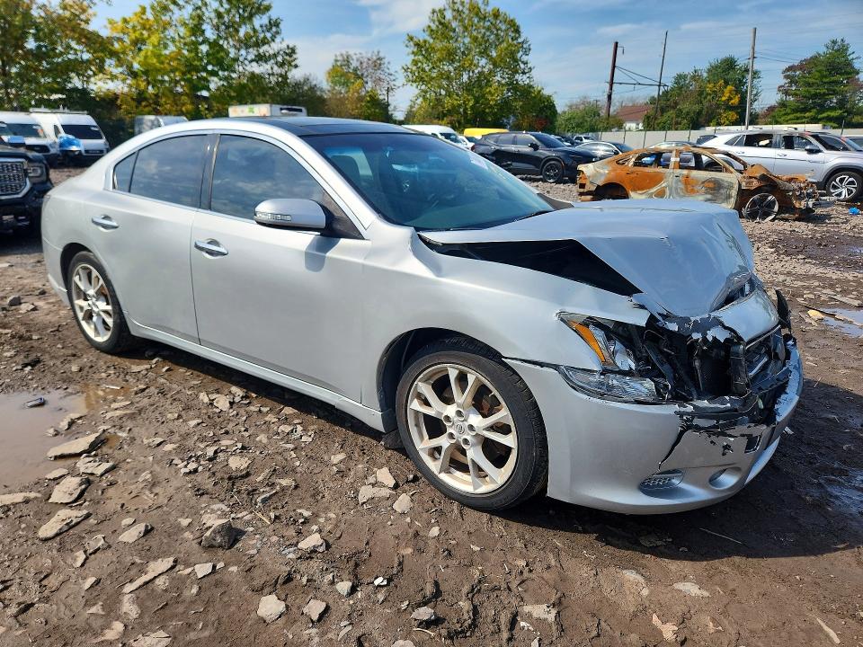 71386186 :رقم المزاد ، 1N4AA5AP5CC850371 vin ، 2012 Nissan Maxima مزاد بيع