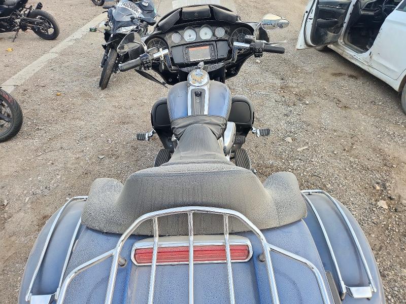 72140016 :رقم المزاد ، 1HD1MDD11JB853630 vin ، 2018 Harley-davidson Flhtcutg مزاد بيع