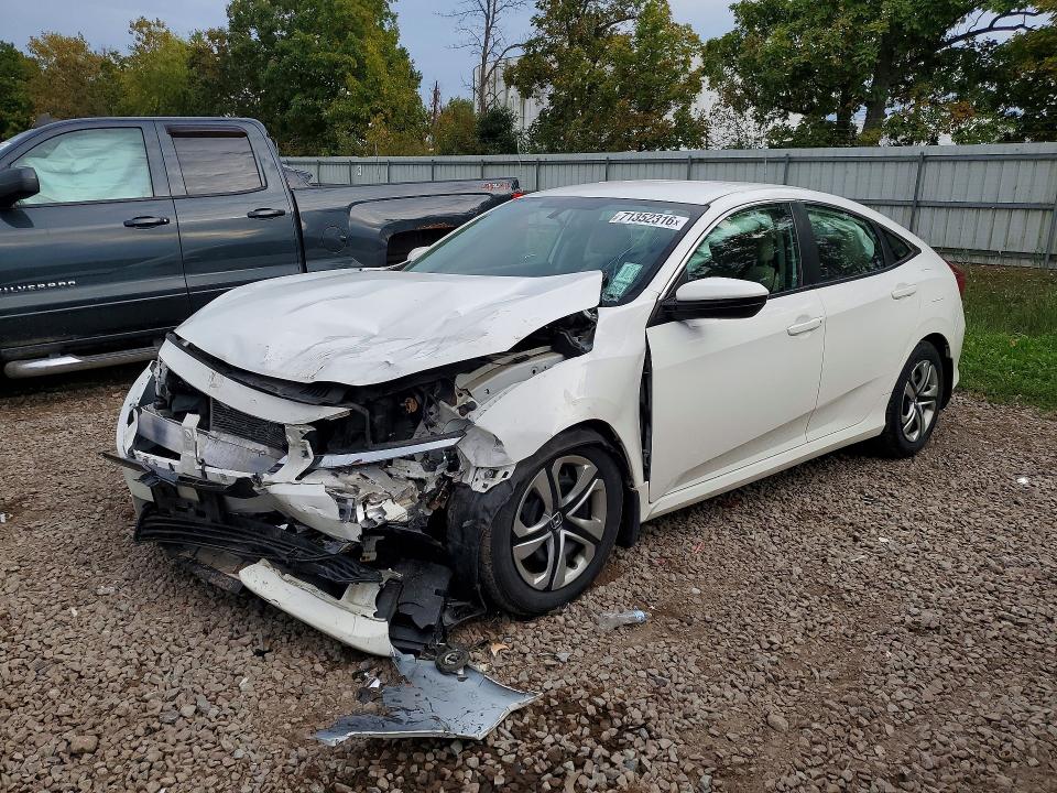 71352316 :رقم المزاد ، 2HGFC2F50HH538402 vin ، 2017 Honda Civic مزاد بيع