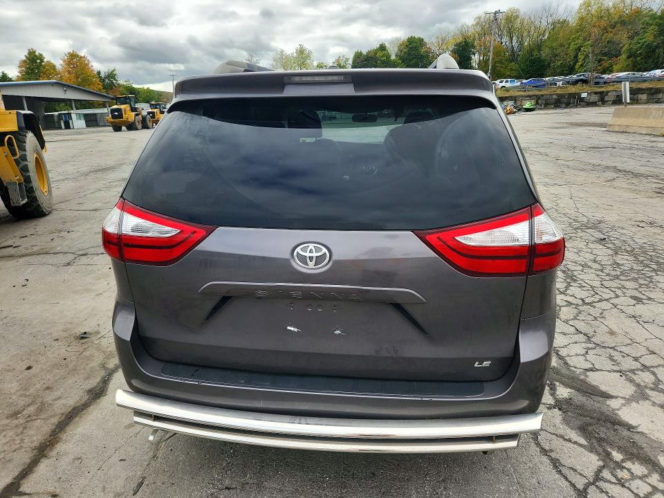 Aukcja sprzedaży 2017 Toyota Sienna, vin: 5TDKZ3DC7HS841911, numer aukcji: 70983346
