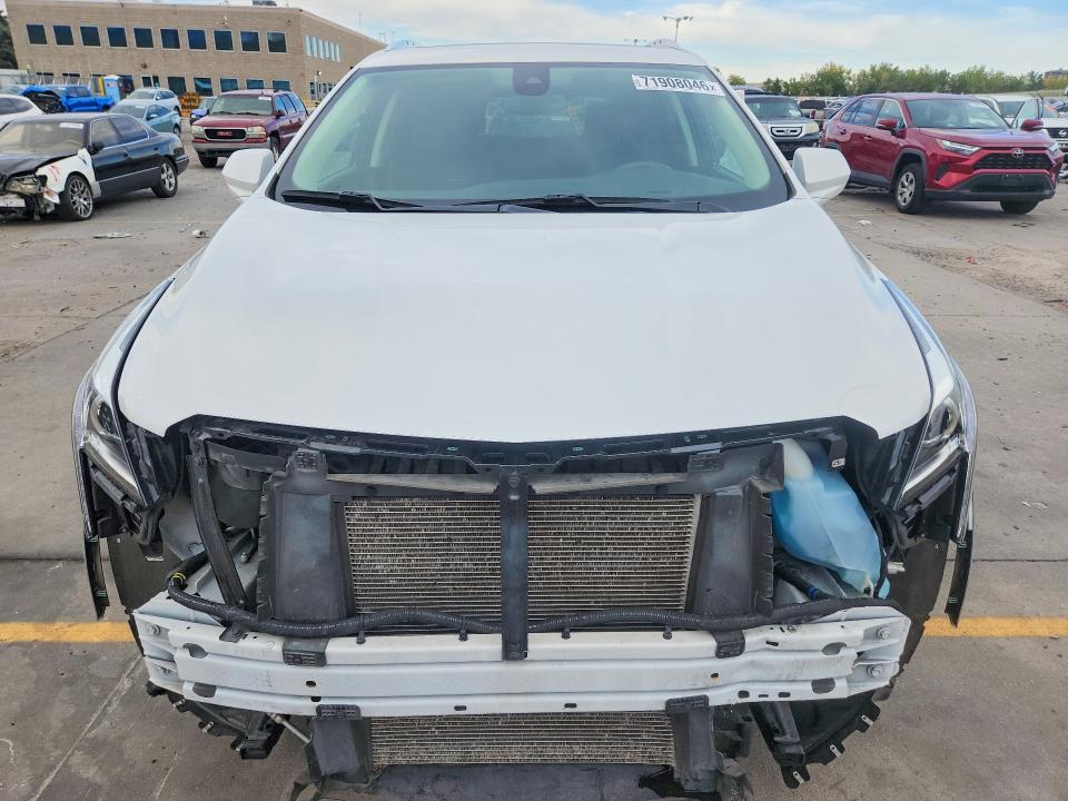 71908046 :رقم المزاد ، 1GYKNDRS6JZ105171 vin ، 2018 Cadillac Xt5 مزاد بيع