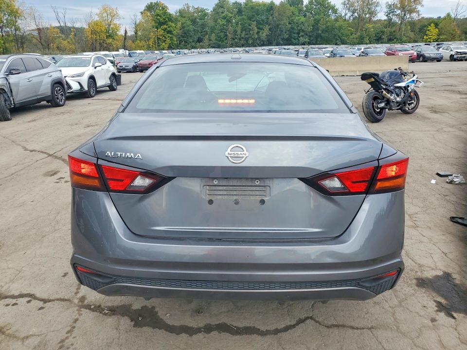 70786006 :رقم المزاد ، 1N4BL4BV3KC166522 vin ، 2019 Nissan Altima مزاد بيع
