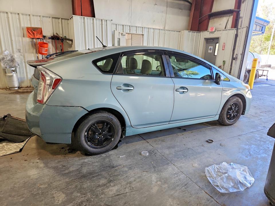 71916986 :رقم المزاد ، JTDKN3DU0E1822405 vin ، 2014 Toyota Prius مزاد بيع