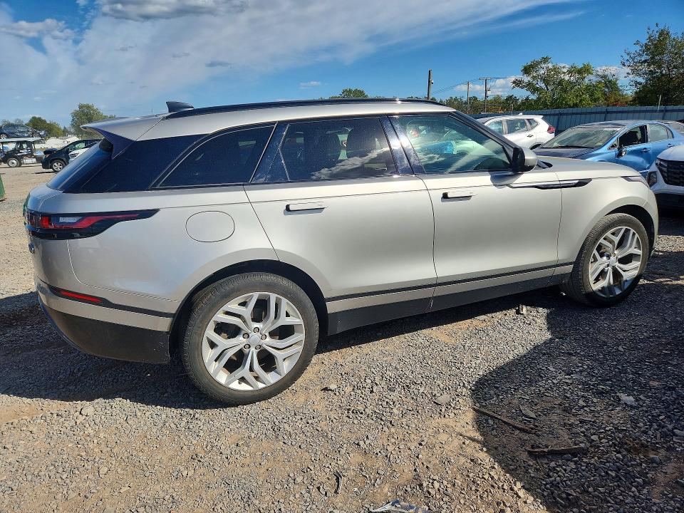 2020 Land Rover Range Rover Velar მანქანა იყიდება აუქციონზე, vin: SALYB2EX0LA243555, აუქციონის ნომერი: 72361366