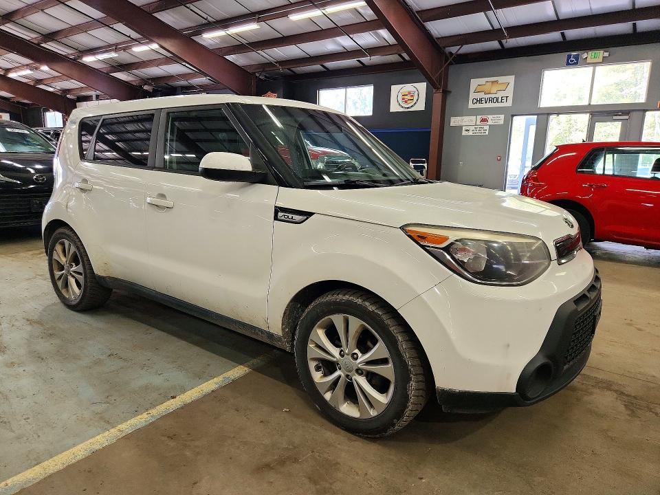 71600846 :رقم المزاد ، KNDJP3A51F7133183 vin ، 2015 Kia Soul مزاد بيع