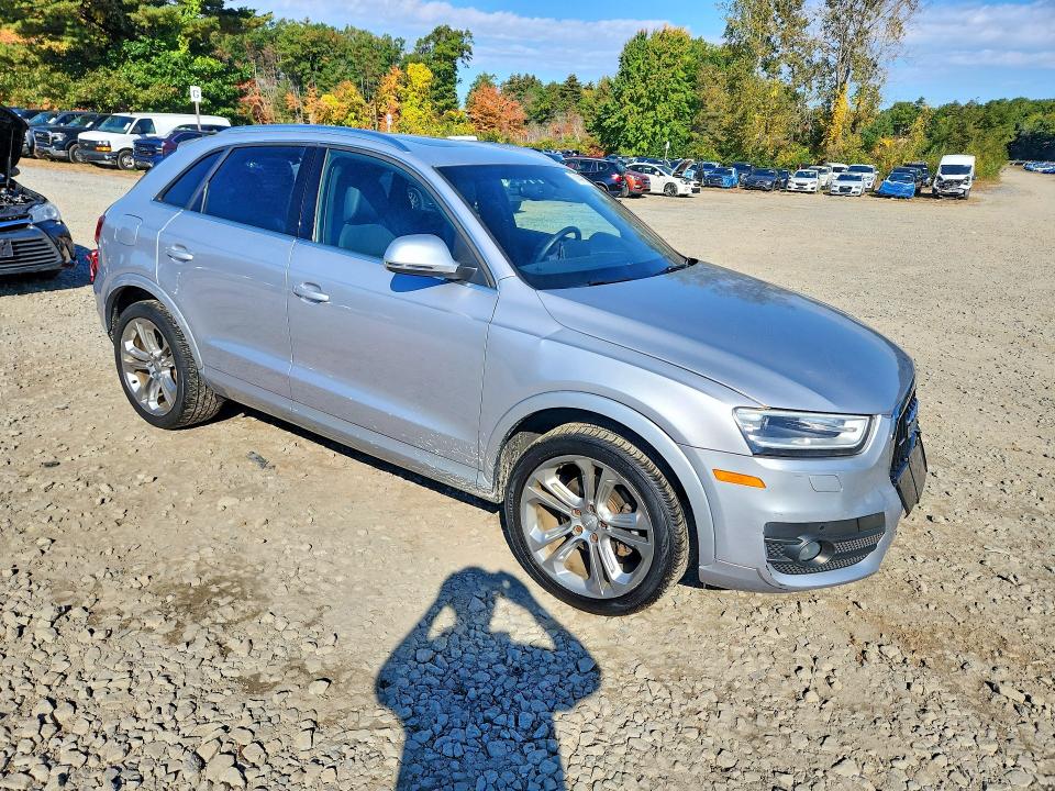 71441566 :رقم المزاد ، WA1GFCFS6FR007315 vin ، 2015 Audi Q3 مزاد بيع