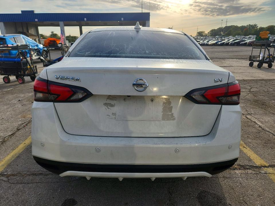 Продажа на аукционе авто 2020 Nissan Versa, vin: 3N1CN8EVXLL882404, номер лота: 72225996