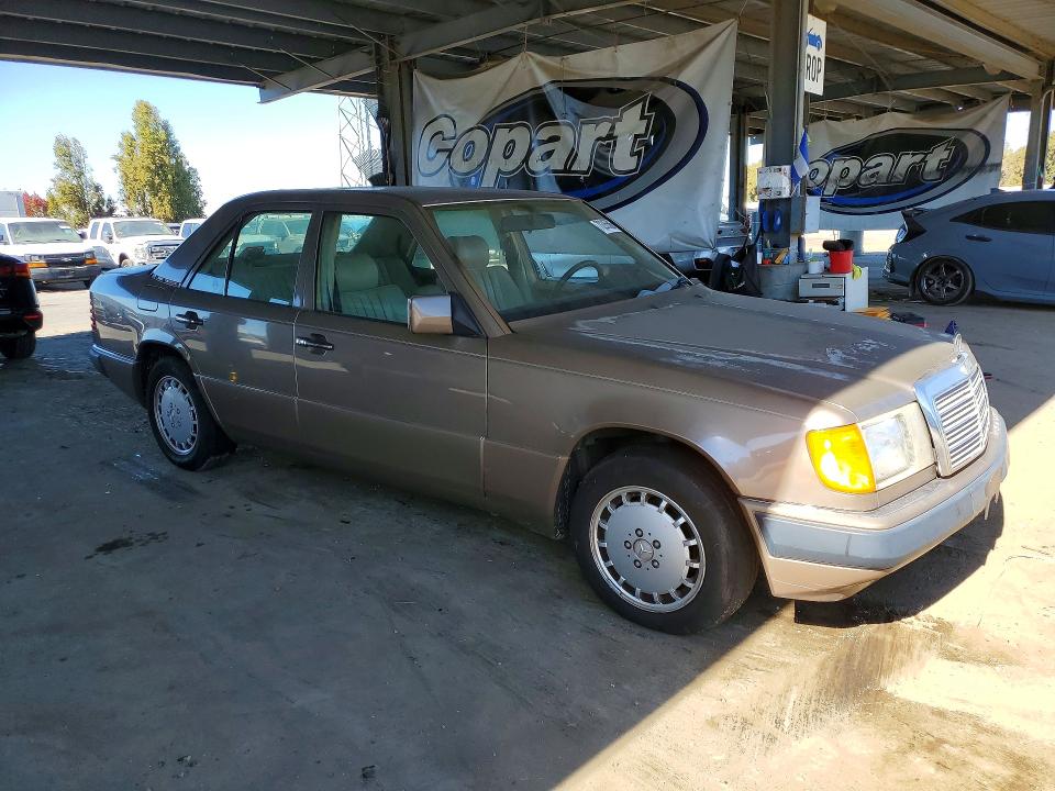 Продаж на аукціоні авто 1991 Mercedes-benz 300, vin: WDBEA26D9MB420535, номер лоту: 70285506