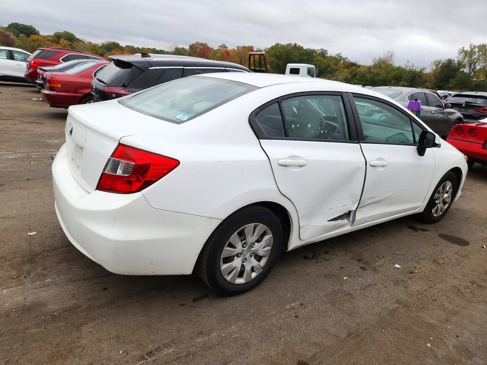 72102866 :رقم المزاد ، 2HGFB2F57CH317715 vin ، 2012 Honda Civic مزاد بيع