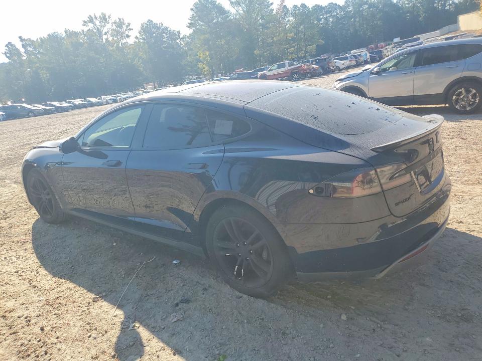 71178596 :رقم المزاد ، 5YJSA1H17EFP35169 vin ، 2014 Tesla Model S مزاد بيع