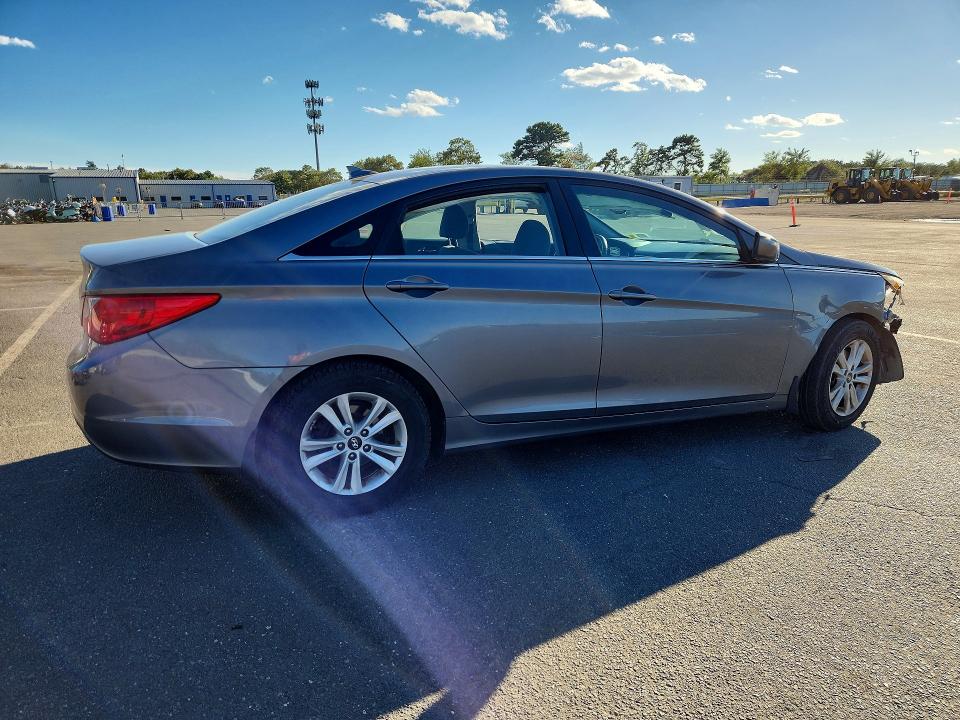 Продажа на аукционе авто 2013 Hyundai Sonata, vin: 5NPEB4AC1DH651033, номер лота: 71671556