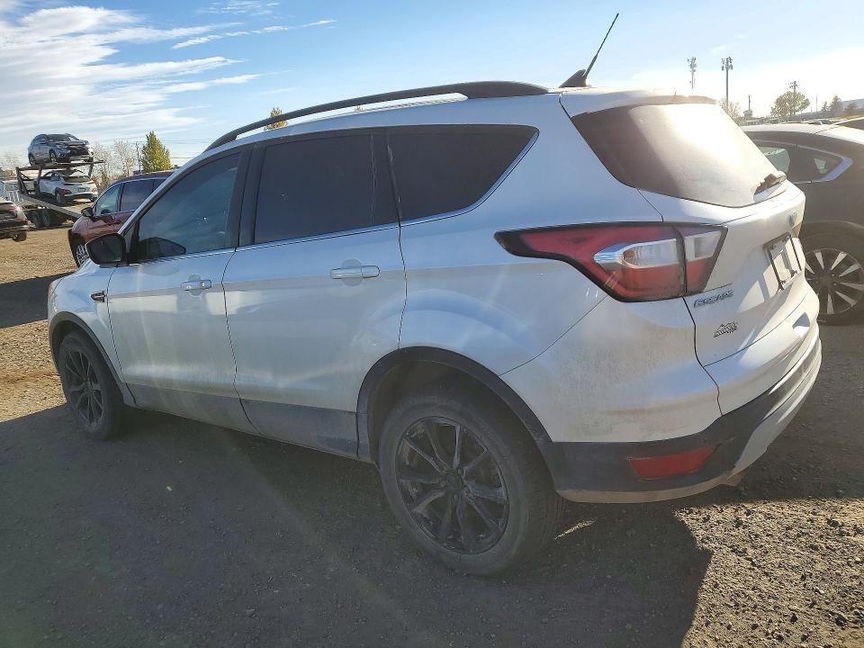 71599446 :رقم المزاد ، 1FMCU9H98JUB64630 vin ، 2018 Ford Escape مزاد بيع