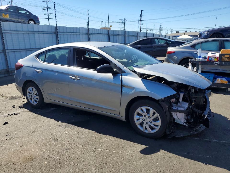 71510436 :رقم المزاد ، 5NPD74LF5LH604400 vin ، 2020 Hyundai Elantra مزاد بيع