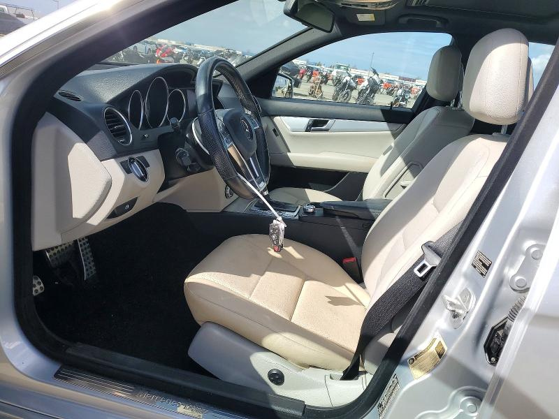 Продаж на аукціоні авто 2012 Mercedes-benz C, vin: WDDGF4HB9CR234072, номер лоту: 72431736