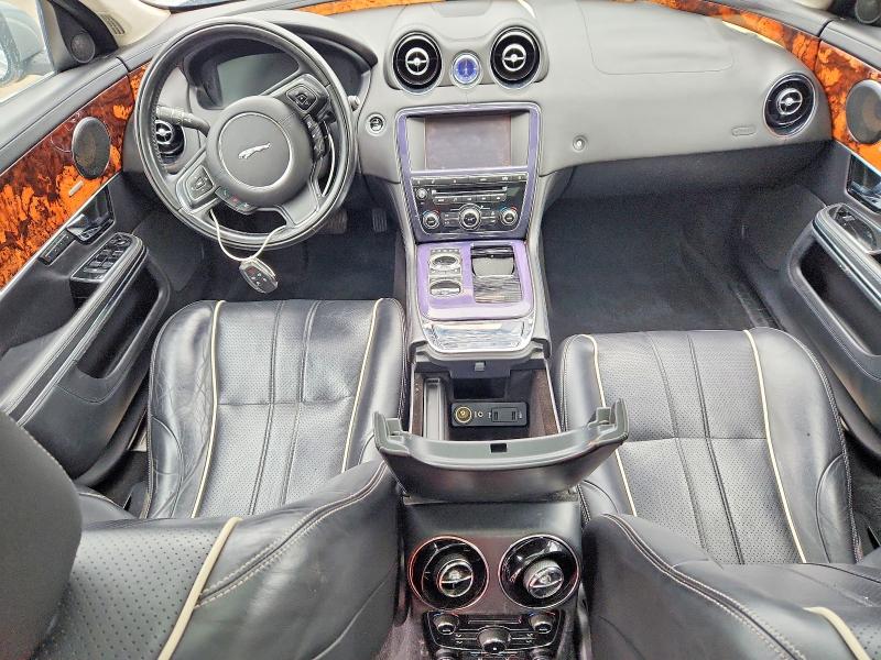 Продажа на аукционе авто 2011 Jaguar Xjl, vin: SAJWA2GB6BLV07658, номер лота: 70898546
